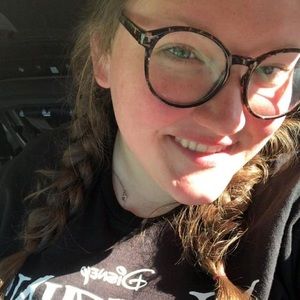 Meet your Posher, Bylli